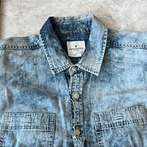 American Eagle Outfitters Men’s Denim Shirt